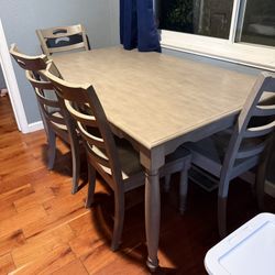 Kitchen Table 