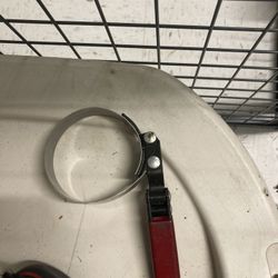 Oil filter wrench 2-3/8 inch to 2-5/8 inch