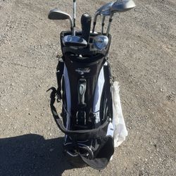 Left Handed Golfing