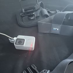 GoPro 7 With Chest Strap
