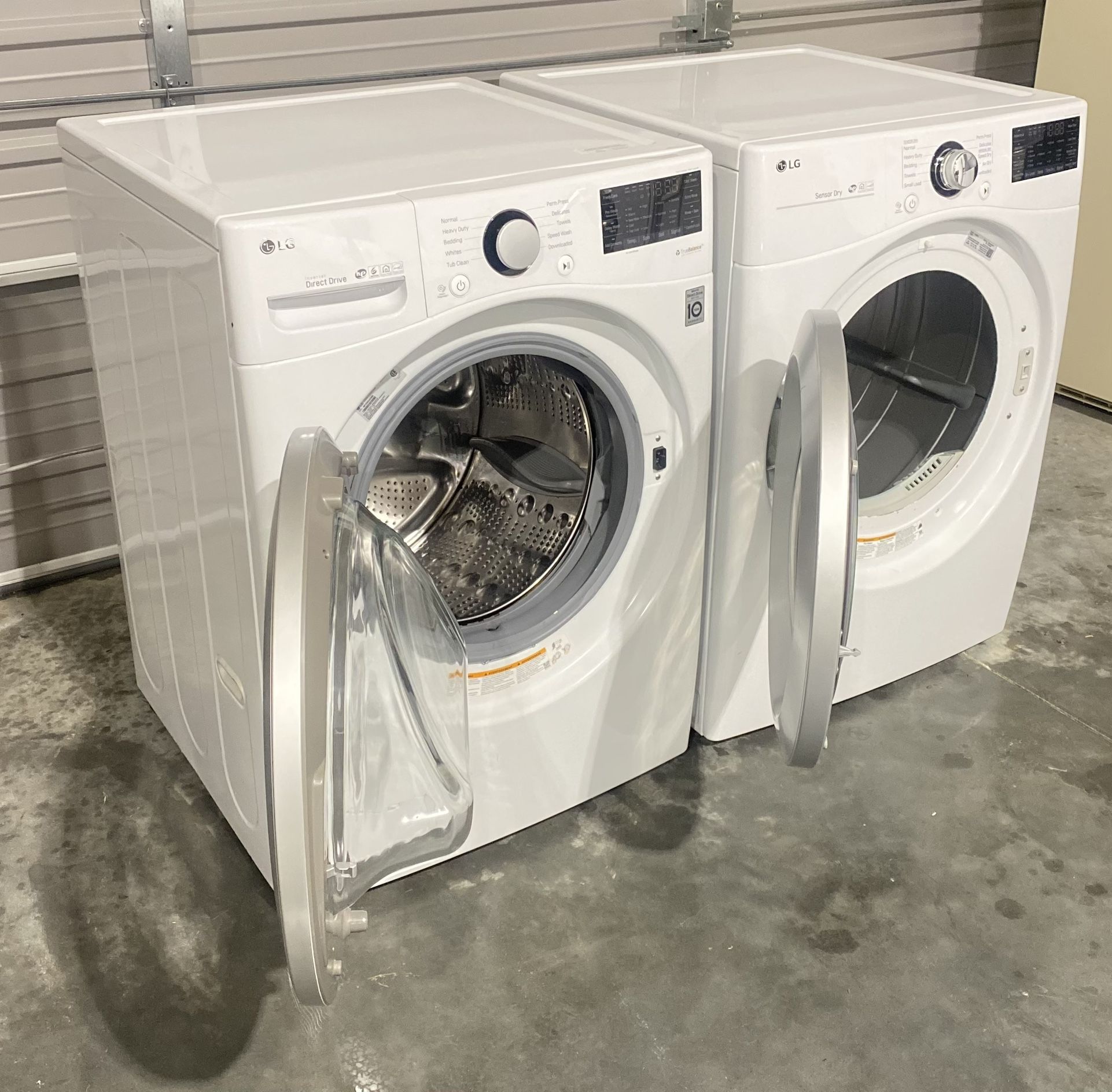 LG Electric Washer And Dryer