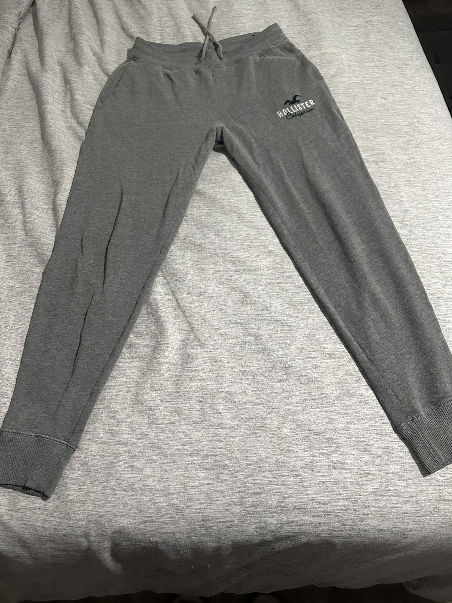 Hollister Sweats