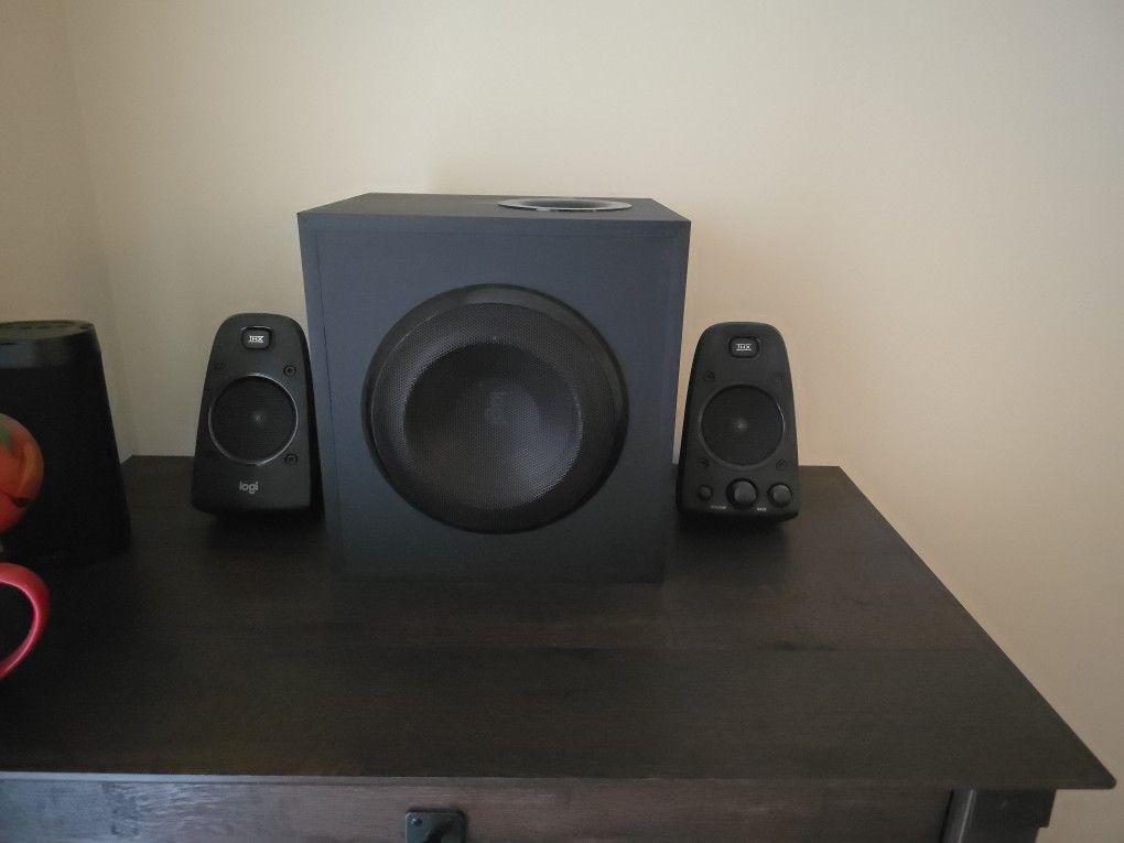 Logitech 2.1 Home Speaker System 