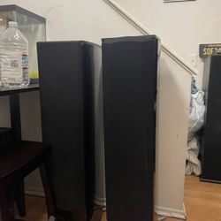 2 Yamaha 5.2 Channel Wireless Bluetooth 4K 3D A/V Surround System Home Theatre