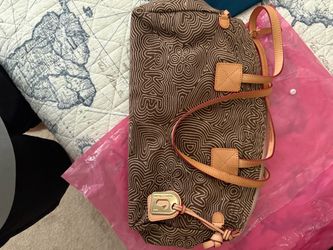 Dooney & Bourke Bags