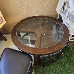 Center Table And Vintage Desk 19x48