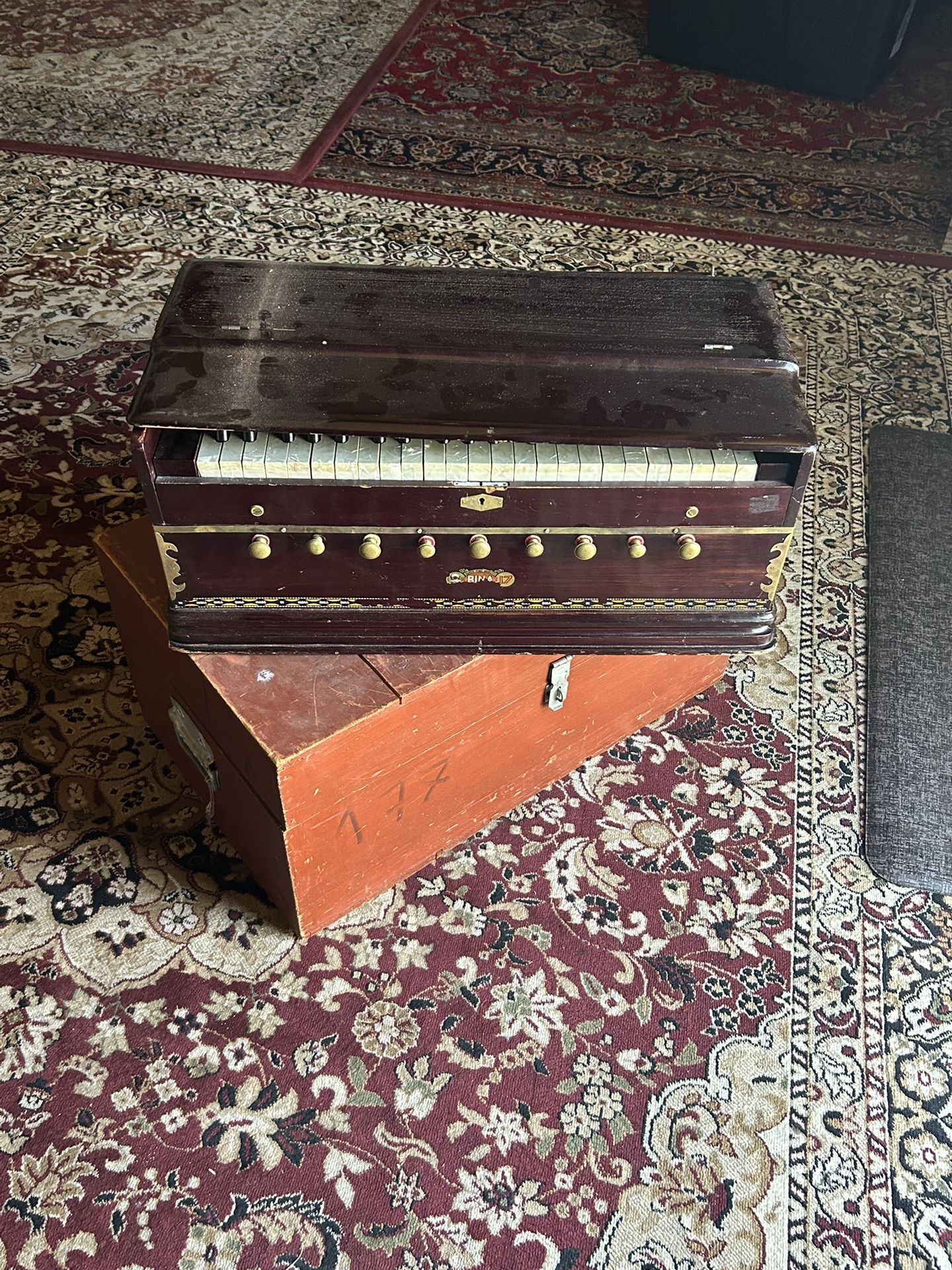 Great 😊 Bina 17No. 3.5 Octave 9 Stopper Double Reeds 42 Keys Standard Harmonium with Box