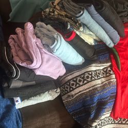 Pans Lot 