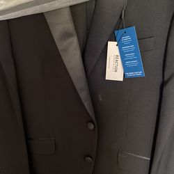Kennth Cole Flex Suit 42R