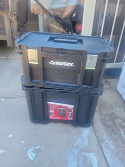 HUSKY tool box