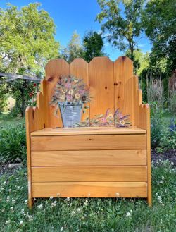 Beautiful Amish Friendship Storage Bench Handmade And Hand Painted
