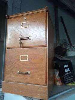 2-Drawer Wood Filing Cabinet with Lock and Key