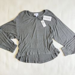 Republic Woman Long Sleeve Sweater 