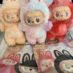 Popmart Labubu Big Into Energy