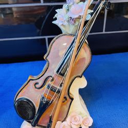 Beautiful Porcelain Violin With Flowers By cosmos Porcelain Company 