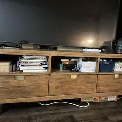 Solid Wood TV Stand/Console