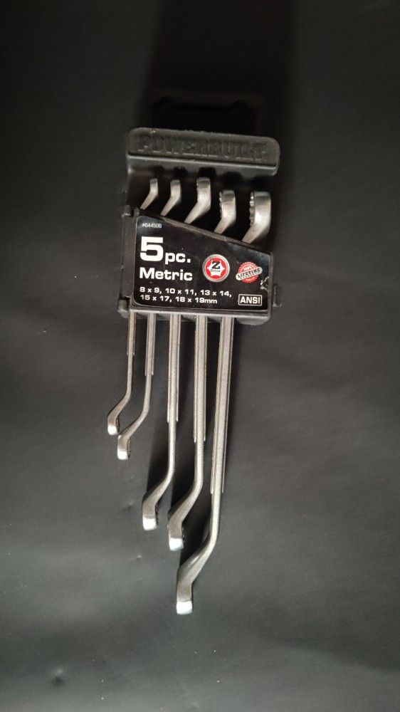 Powerbuilt 5-Piece Z-Drive Wrench Set (SAE) – Great Condition