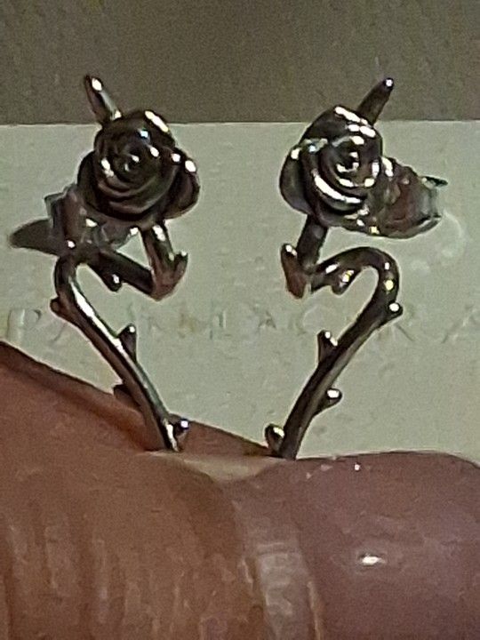 Pandora Authentic Brand New Sterling Silver Rose In Bloom Long Stem W/ Thrones Stud Earrings