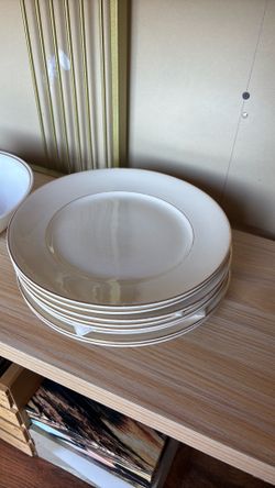 HOMER LAUGHLIN PLATES & BOWL