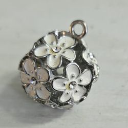 Pendant Daisies