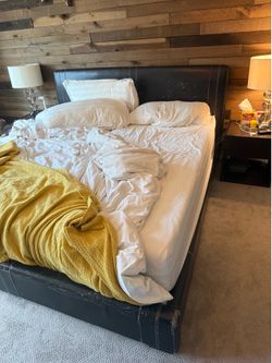 King size bedroom  leather