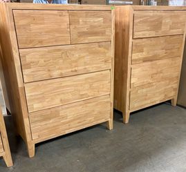 Dresser solid wood
