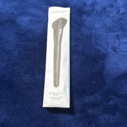 BareMinerals blooming blush brush