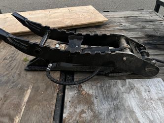 Excavator Hydraulic Thumb