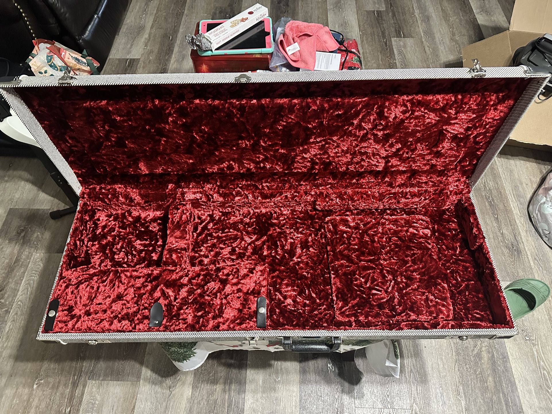 Fender Jim Root Guitar Case