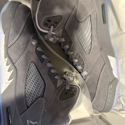 Nike air jordan 5 wolf grey size 10.5 brand new