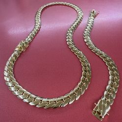 212 grams Miami Cuban Links necklace and bracelet🔥🔥