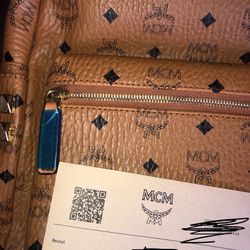 Men's Louis Vuitton Brown Wallet for Sale in Brooklyn, NY - OfferUp