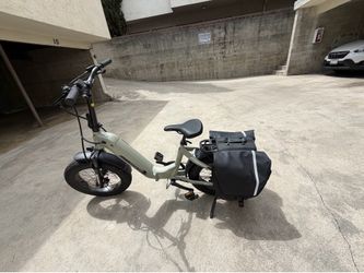Aventon Sinch 2.5 Folding eBike — $800 (MSRP $1,799)