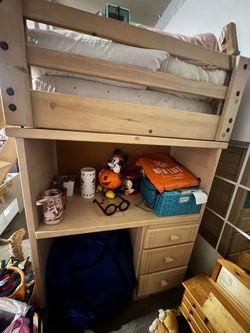 bunk bed with Desk and storage