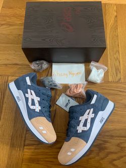 Kith ASICS Gel-Lyte III Remastered Salmon Toe Size 9.5 1203B281-700