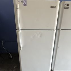 Frigidaire refrigerator 