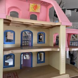 Little Tykes Doll House 