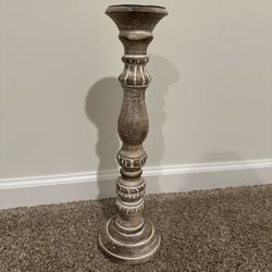 Pillar Candle Holder