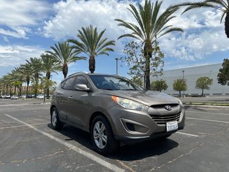 2011 Hyundai Tucson GLS Sport