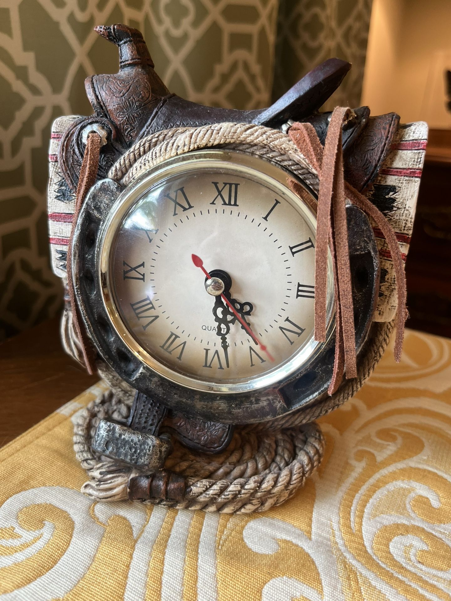 Western Saddle, Rope & Horseshoe Rainbow Inc Clock