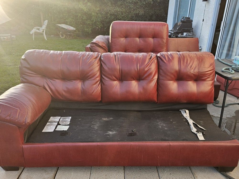 Sectional Sofa With Ottoman