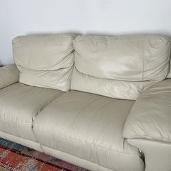 Sofa electrical recliner. Leather. Excellent condition $500