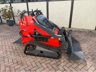 MINI SKID STEER (NEGOTIABLE