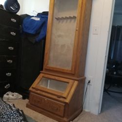 Oak Gun Cabinet 