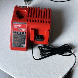 Milwaukee M12 And M18 Battery Charger 