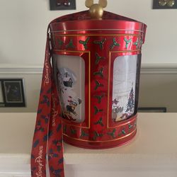 Disney Parks 2022 Holiday Christmas Mickey & Friends Musical Tin Popcorn Bucket