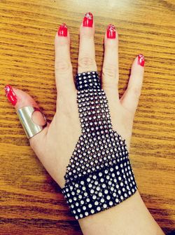 Slave ring bracelet, bling very exotic, new