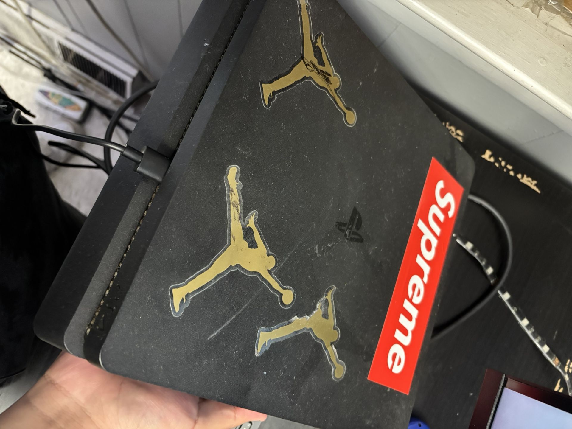 PS4