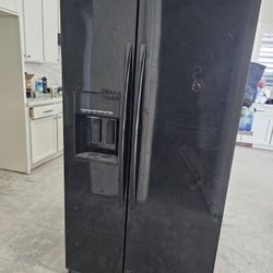 Whirlpool Refrigerator 2011