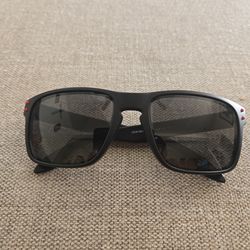 Oakley Holbrook sunglasses